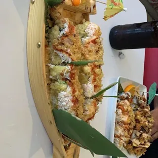 Golden tiger roll