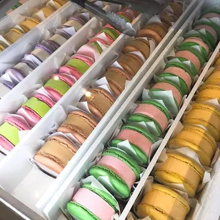 Macaron Ice Cream
