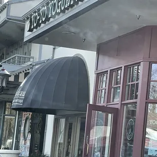 the entrance to the restaurant