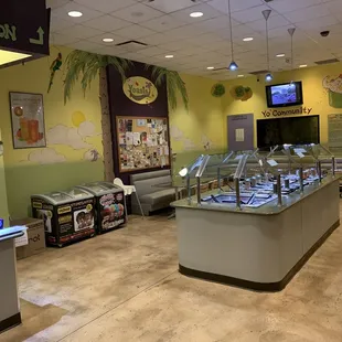 Look at all that room :)