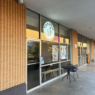 storefront