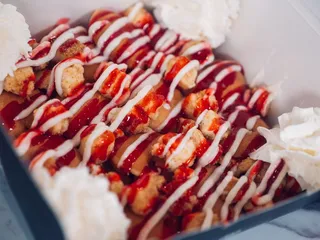 Gordo’s Bubble Waffles Marquette 