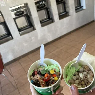 Frozen yogurt