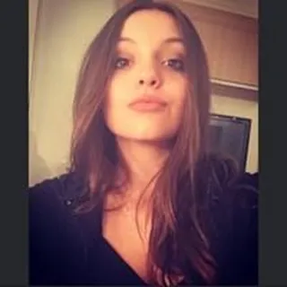 Gabrielle S.