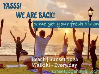Beach  Sunset Yoga Hawaii - Waikiki