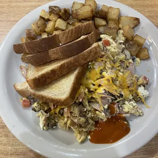 Turkey Scramble (added mushrooms) with wheat toast