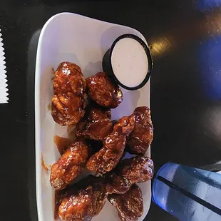 Boneless wings