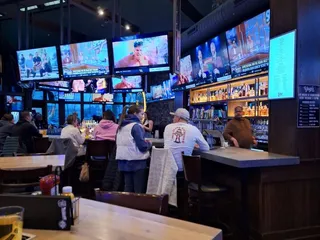Yogi's Bar & Grill