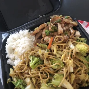 Chicken yakisoba!