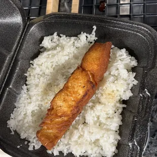 This is a 16$ salmon bowl.... Like how is that okay