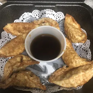 Pot stickers