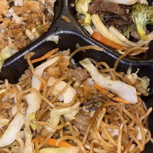 Chicken &amp; Beef Yakisoba