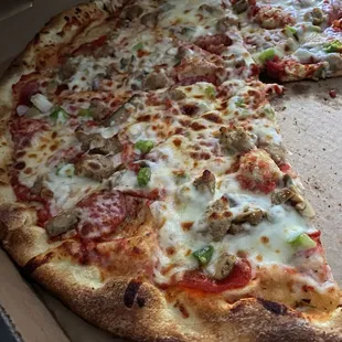 Deluxe Pizza. Large.  To go .