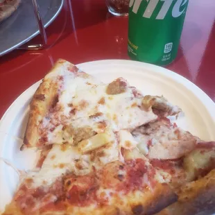 We ordered the meat lovers and the pineapple pizza