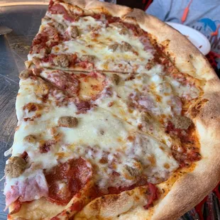 Meat lovers pizza