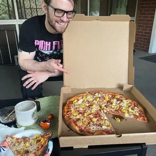 Hawaiian with pepperoncini