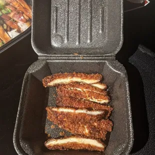 Katsu with no sauce? Its already dry enough and burnt. Wtf. And I even gave 20% tip on a to go order.