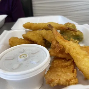 a tray of fried food