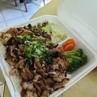 Chicken vege bowl large