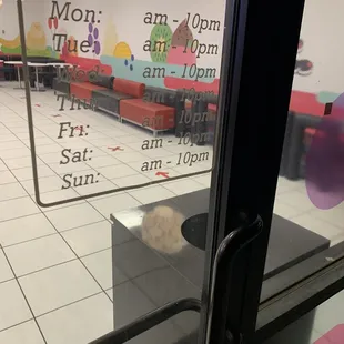 DT lane was closed, lobby entrance door was locked. We nocked several times but the guy decided to ignore us. Why  is it closed at 9:15 PM?