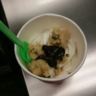 My outcome. Oatmeal cookie, some cookie dough &amp; a splash of hot fudge ;)