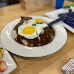Prime Rib Loco Moco