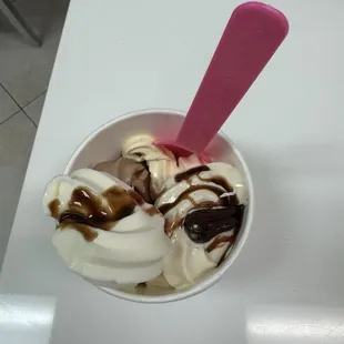 Cake batter, tart, milk chocolate, sugar free chocolate syrup
