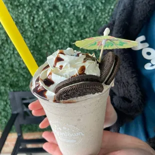 Cookies and cream shake
