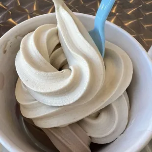 Peanut Butter Yogurt &amp; Cookies and Cream Yogurt