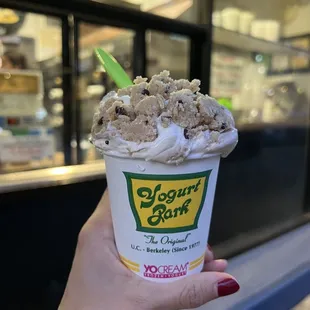 Vanilla x cookies and cream with cookie dough