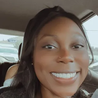 Nia H.