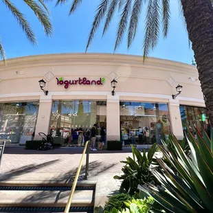 Yogurtland Irvine Spectrum