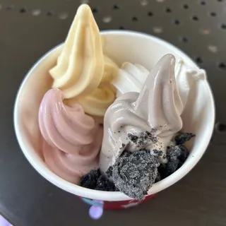 Creamy Vanilla Ice Cream