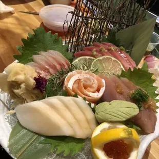 Seasonal Sashimi Bowl