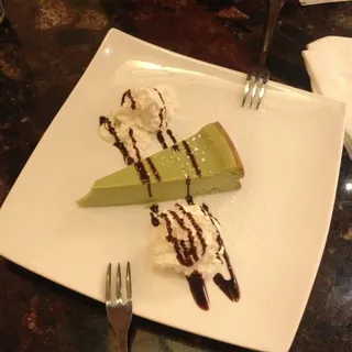 GREEN TEA CHEESE CAKE