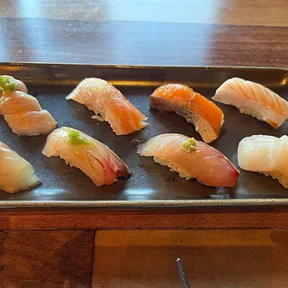 Omakase Nigiri 8pc