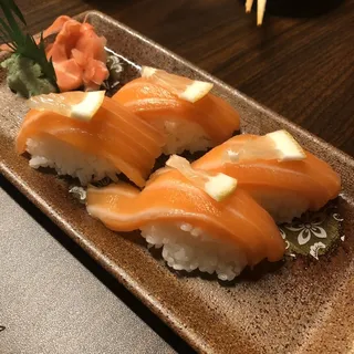 Sake Nigiri