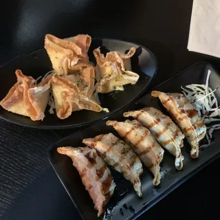 B11. Chicken Gyoza