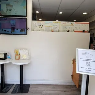 Small interior fits no more than 4 customers.  Ordering kiosk to the left.