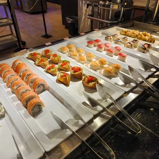 They Don&apos;t Overload The Sushi So It Doesn&apos;t Dry Out.