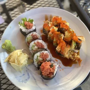 Combo spicy tuna and Dragon Roll