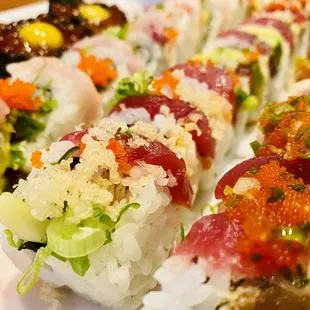 Middle roll. &quot;Thunder roll&quot; topped with tuna green onions &amp; tempura crisp YUM! Very good! Would def order again! :)..