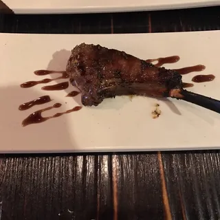 Lamb Chop with Balsamic Sauce