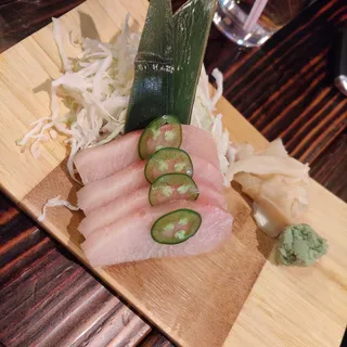 Hamachi Sashimi