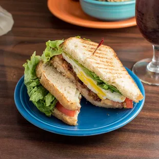 Avocado Breakfast BLT