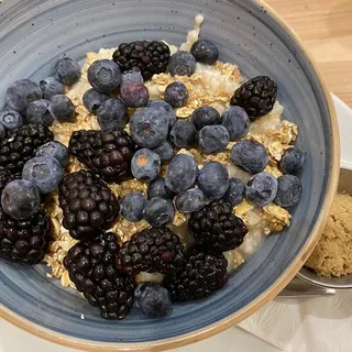 Crunch Berry Oatmeal
