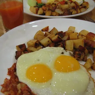 Corned Beef Hash & Eggs