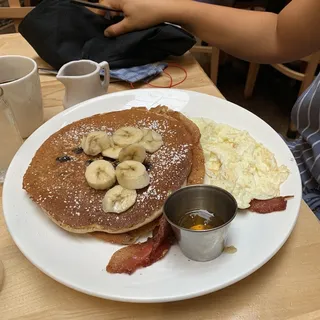 Banana-Blue Crunch Cake (SS)