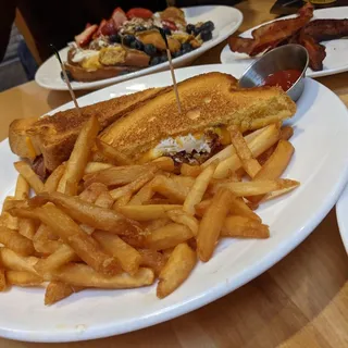 Grilled Cheese Supreme