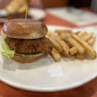 Chicken Dude&apos;s sandwich